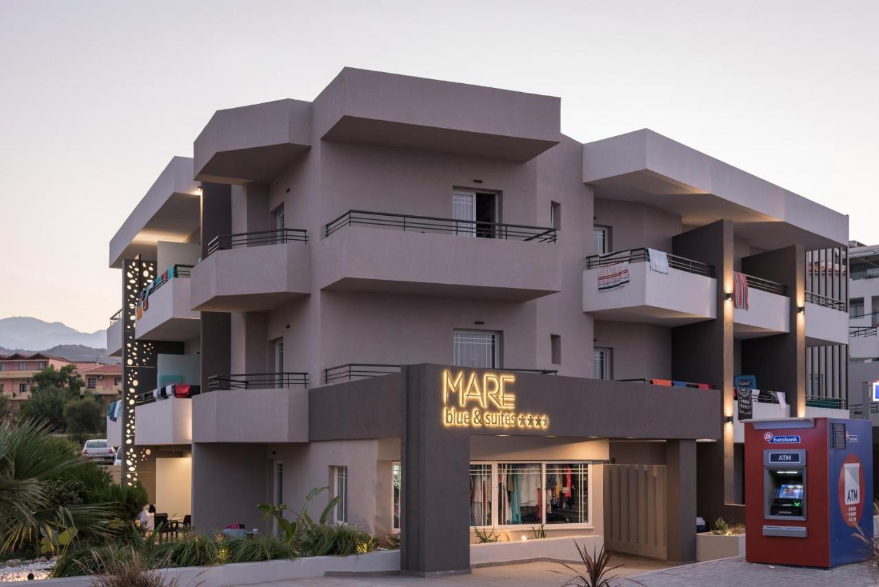 Mare Blue Hotel